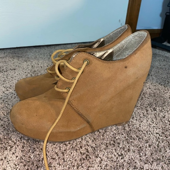 Forever 21 Wedges - Picture 3 of 3